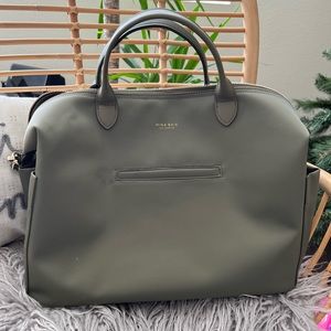 Mina Baie Full Emmy in Martin